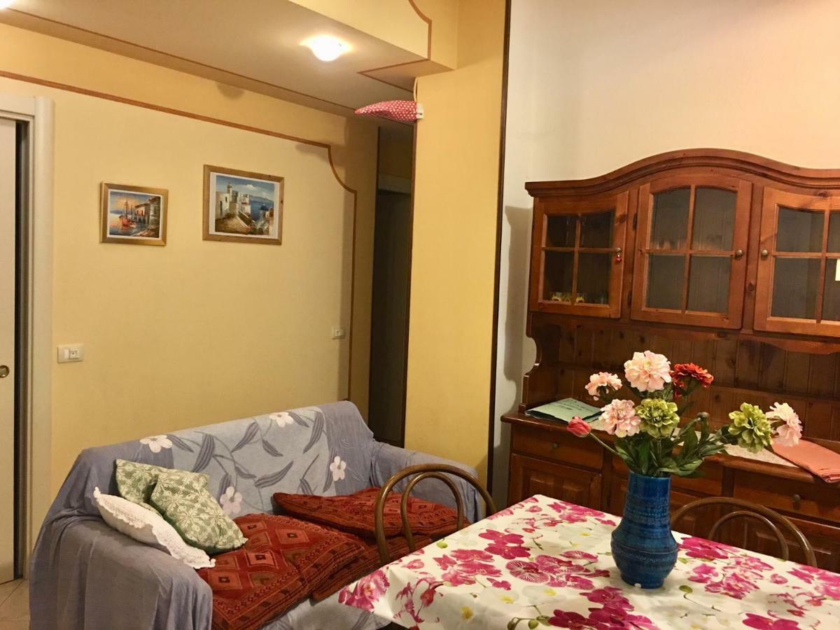 Вілла Casa Vacanza Angela Бонассола Екстер'єр фото